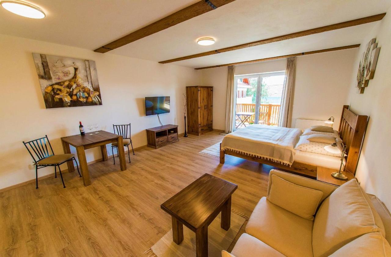 Apartment Marie Lipno nad Vltavou Luaran gambar